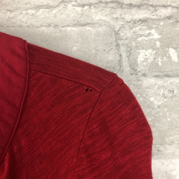 Antro: Little Yellow Button Red Catantha Tee - Picture 5 of 7